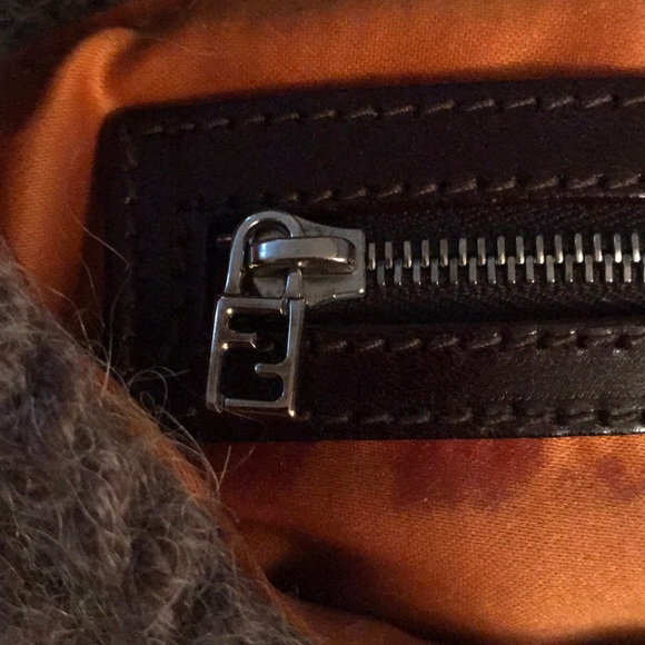 FENDI wool ZUCCA embroidered Baguette - Picture 8 of 8